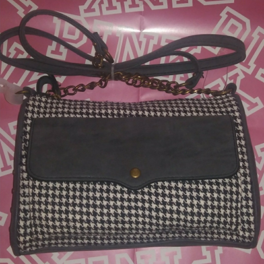 BRAND NEW LITTLE SHOULDER BAG PURSE
